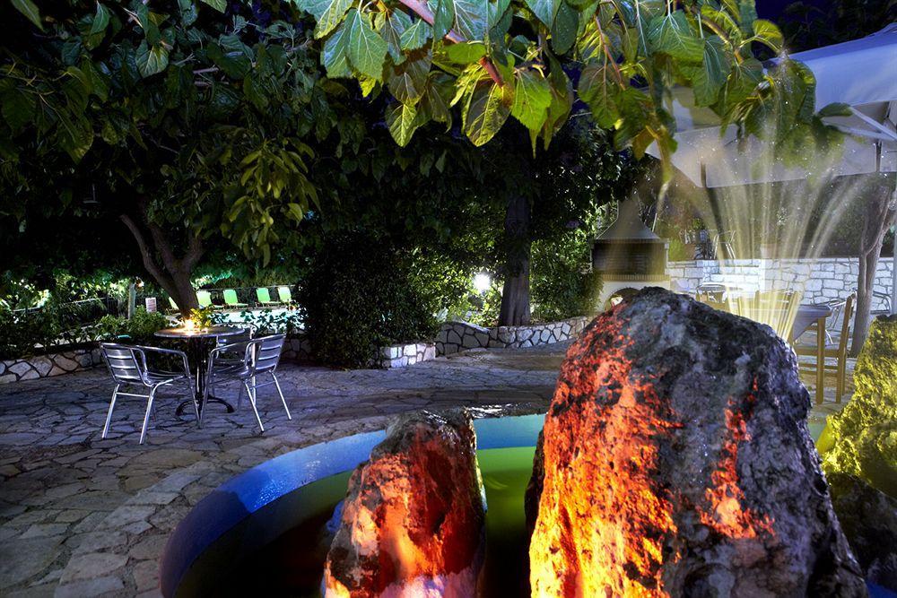 Dafnoudi Hotel Apartments Antipata  Экстерьер фото
